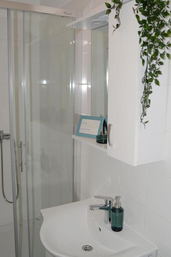 Apartman Gabriel Apartment Задар Екстериор снимка